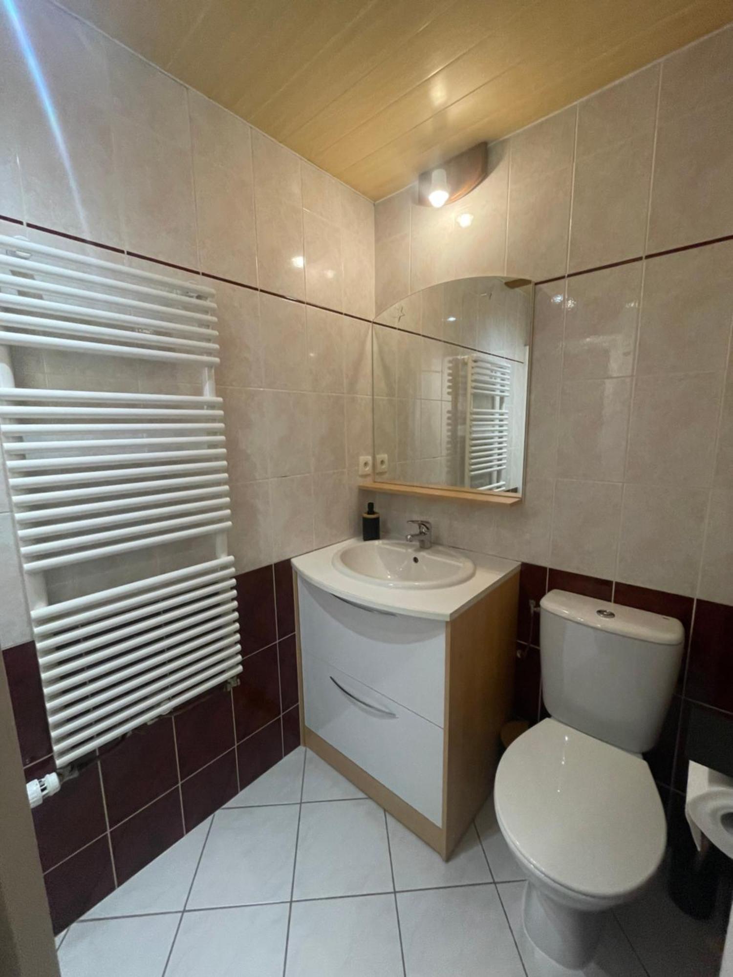 Appartement Entre Lac Et Montagnes Тон Екстер'єр фото